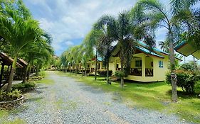 Baanrimklong Bungalow