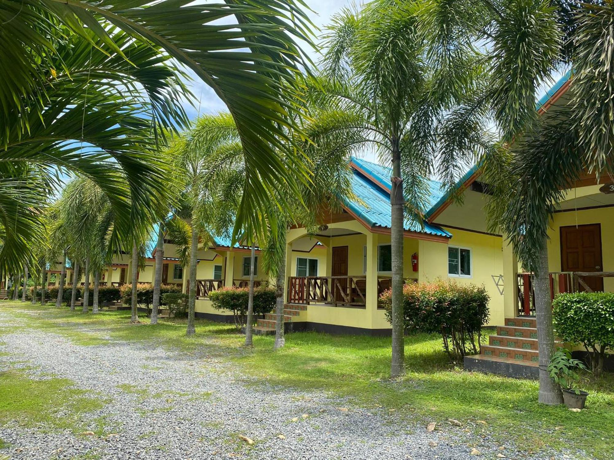 Baanrimklong Bungalow Koh Chang Exterior photo