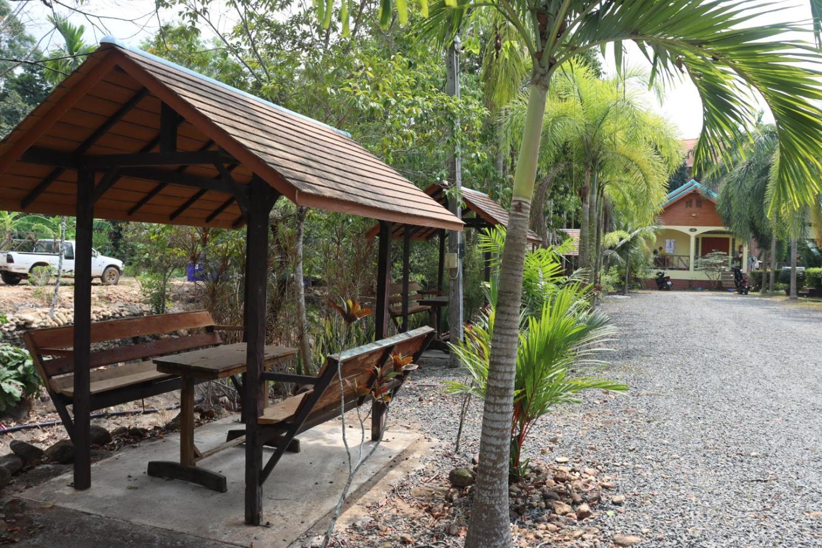 Baanrimklong Bungalow Koh Chang Exterior photo