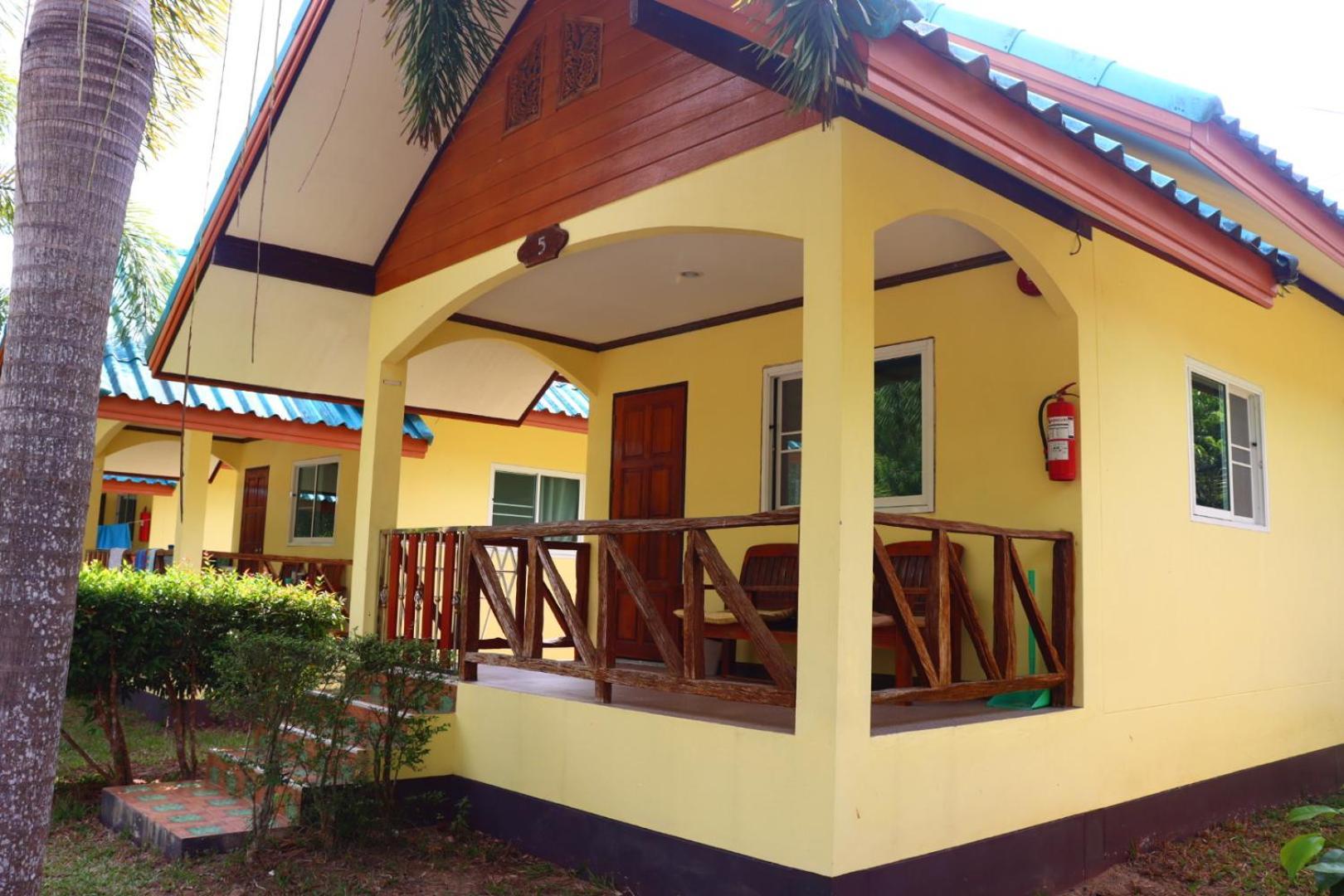 Baanrimklong Bungalow Koh Chang Exterior photo